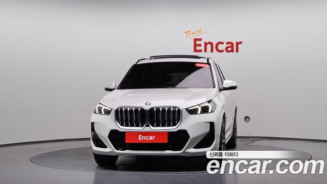 BMW X1 U11 xDrive 20i M Sport - фото 1