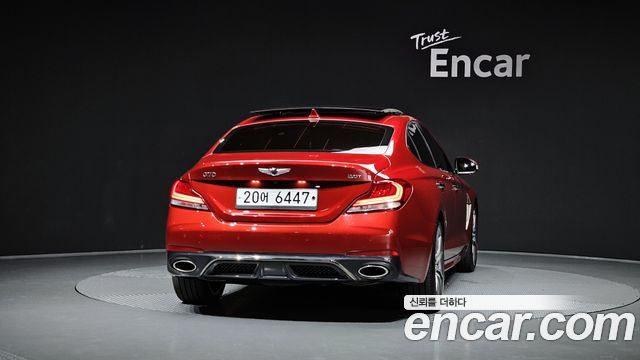 Genesis G70 2.0T Sport Package - фото 2