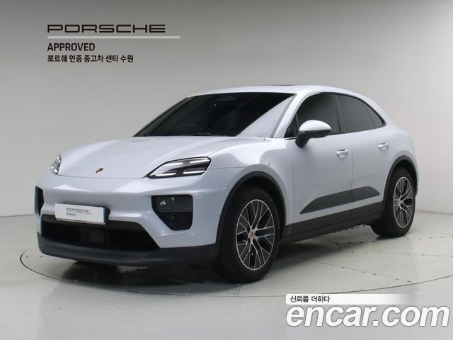 Porsche Macan EV Base - фото 0