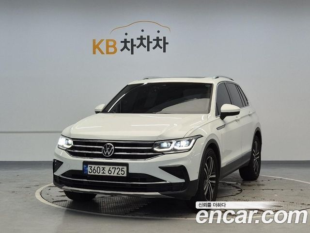 Volkswagen Tiguan 2-го поколения 2.0 TDI Prestige - фото 0