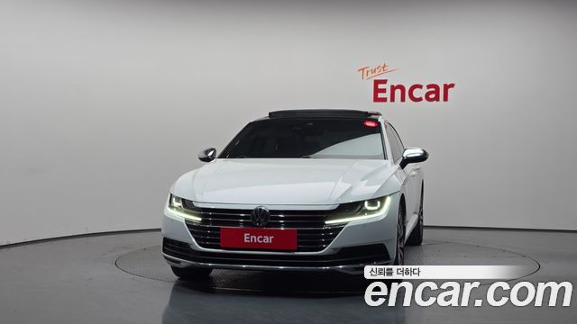 Volkswagen Arteon 2.0 TDI Premium - фото 2