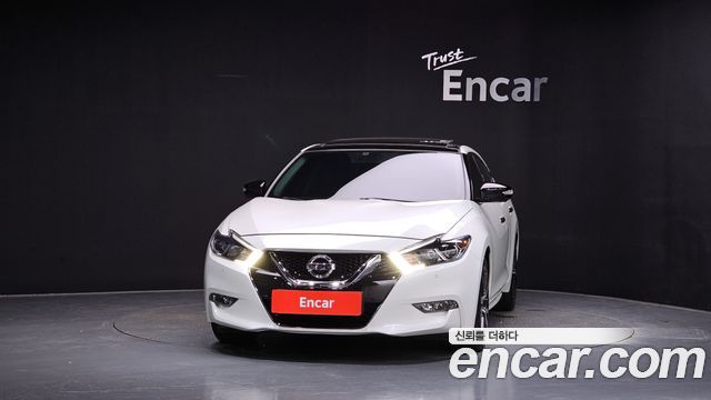 Nissan Maxima A36 3.5 Platinum - фото 2