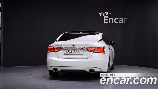 Nissan Maxima A36 3.5 Platinum - фото 3