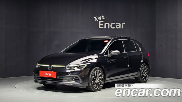 Volkswagen Golf 8-го поколения 2.0 TDI Prestige - фото 0