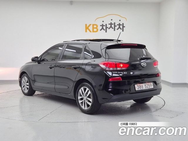 Hyundai i30 PD 1.4 Turbo Style - фото 2