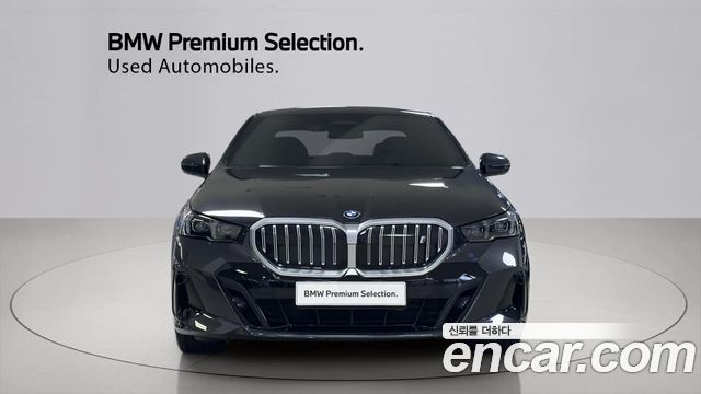 BMW i5 G60 eDrive 40 M Sport - фото 2