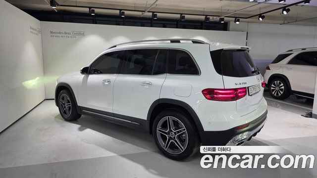 Mercedes-Benz GLB-Class X247 GLB250 4MATIC - фото 2
