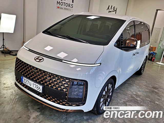 Hyundai Staria 4WD Lounge 9-Seater Inspiration - фото 3