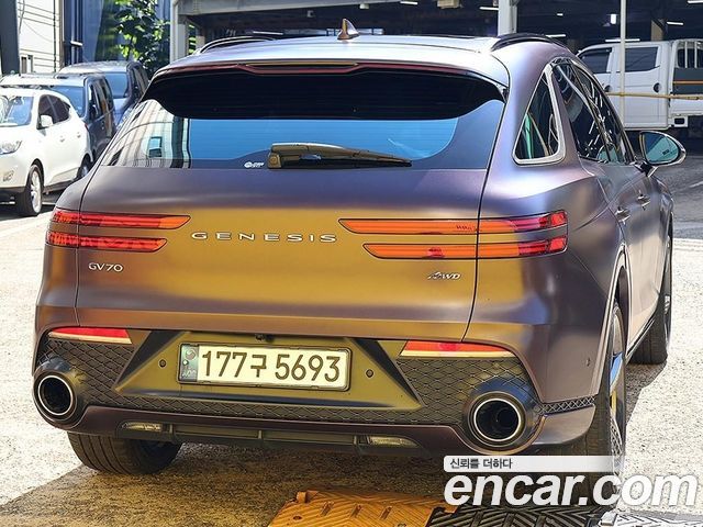 Genesis GV70 2.5T Gasoline AWD - фото 2