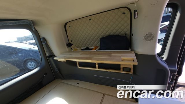 Hyundai Staria 4WD Lounge 9-Seater Inspiration - фото 2