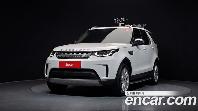 Land Rover Discovery 3.0 TD6 HSE - фото 0