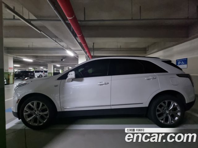 Cadillac XT5 3.6 Sport AWD - фото 1