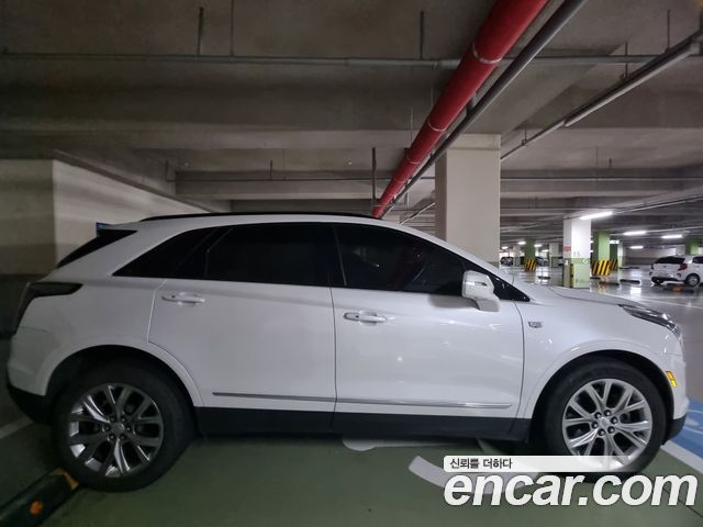Cadillac XT5 3.6 Sport AWD - фото 2