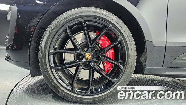 Porsche Macan 2.9 GTS 95B - фото 4