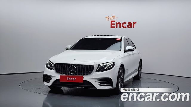 Mercedes-Benz E-Class W213 E220d Avantgarde - фото 2