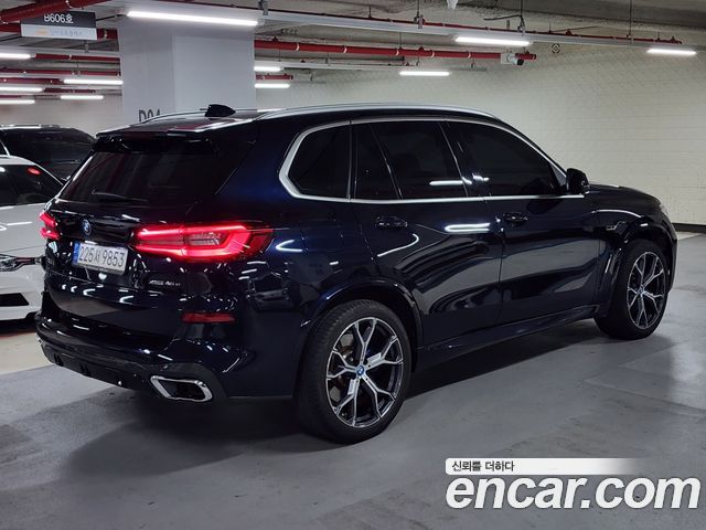 BMW X5 G05 xDrive 45e M Sport - фото 1