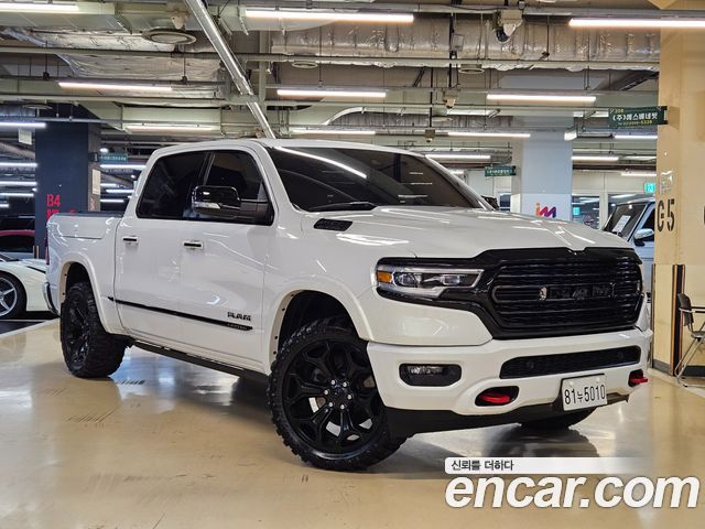 Dodge Ram Pick Up 5.7 - фото 0