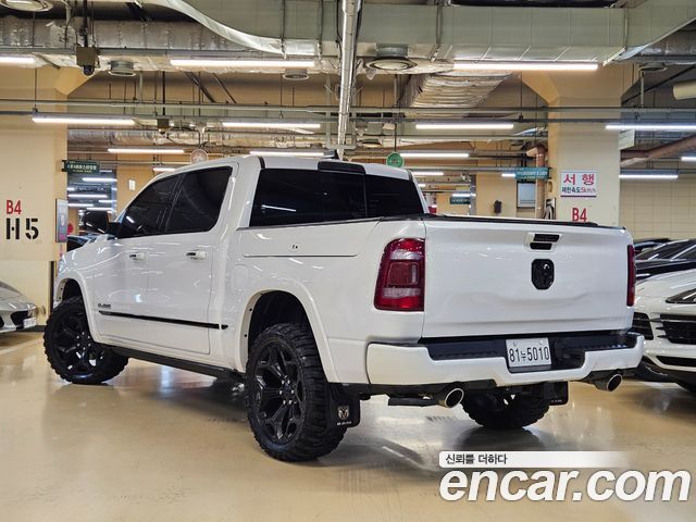 Dodge Ram Pick Up 5.7 - фото 1
