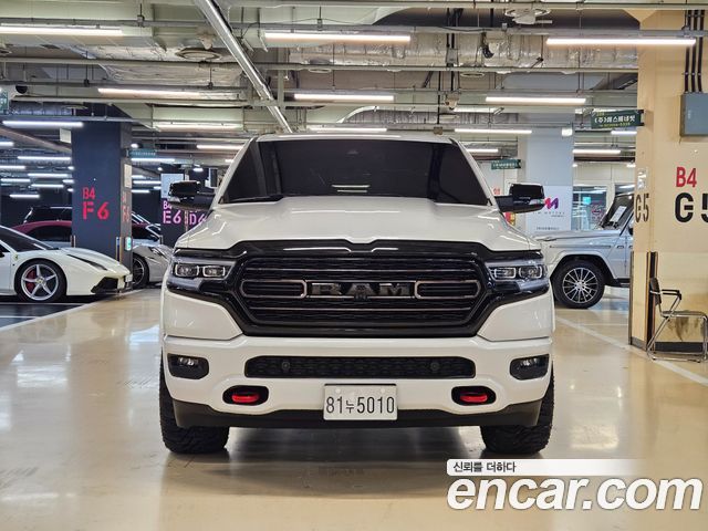 Dodge Ram Pick Up 5.7 - фото 2