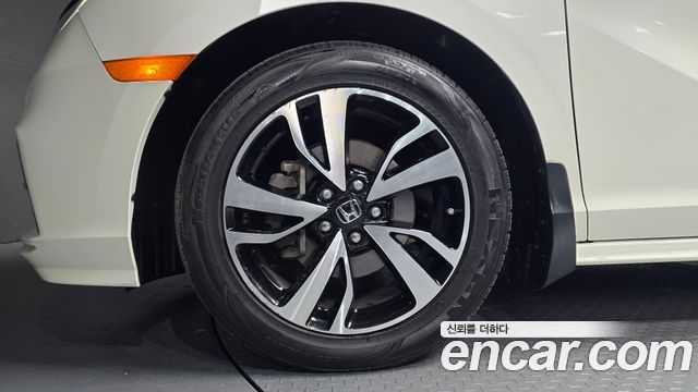 Honda Odyssey 3.5 5th - фото 4