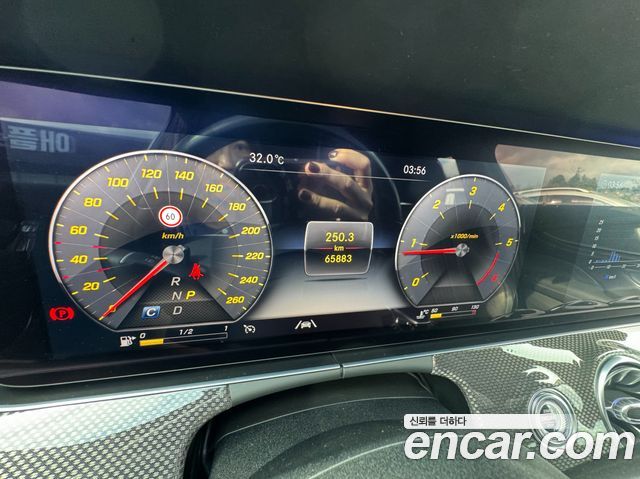 Mercedes-Benz CLS-Class C257 CLS300d AMG Line - фото 4
