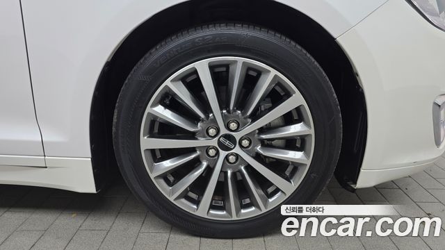 Lincoln MKZ Hybrid 2nd - фото 4