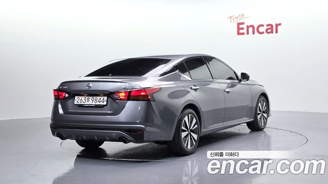 Nissan Altima L34 2.5 SL Tech - фото 1