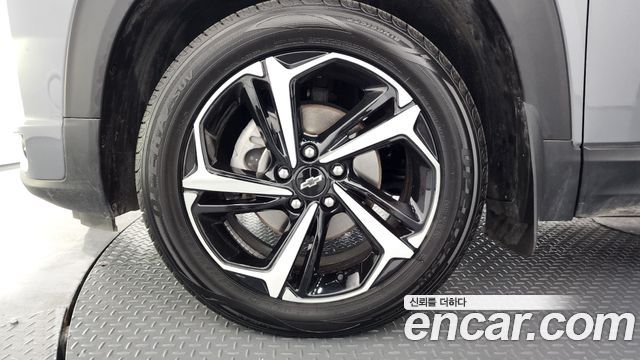 Chevrolet (GM Daewoo) Trailblazer 1.3 Turbo 4WD RS - фото 4