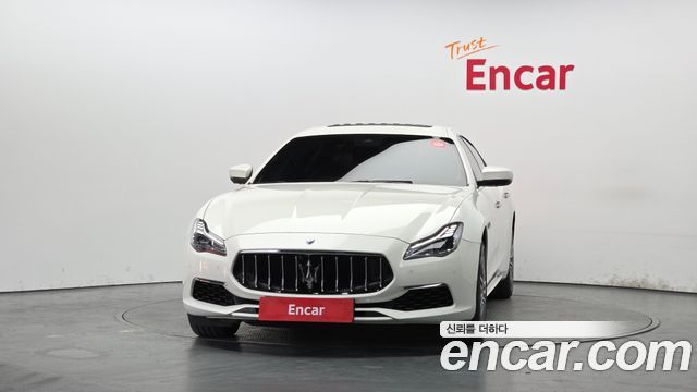 Maserati Quattroporte S Q4 3.0 V6 Granlusso - фото 2