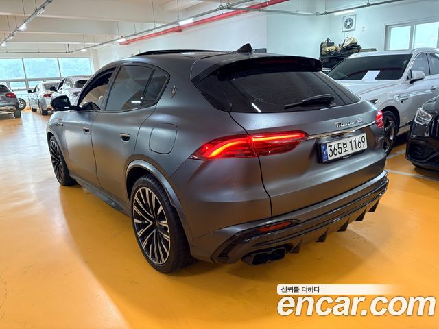 Maserati Grecale 3.0 AWD Trofeo - фото 3