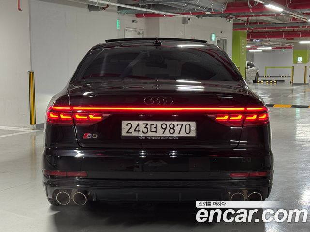 Audi S8 D5 4.0 TFSI Quattro LWB - фото 3