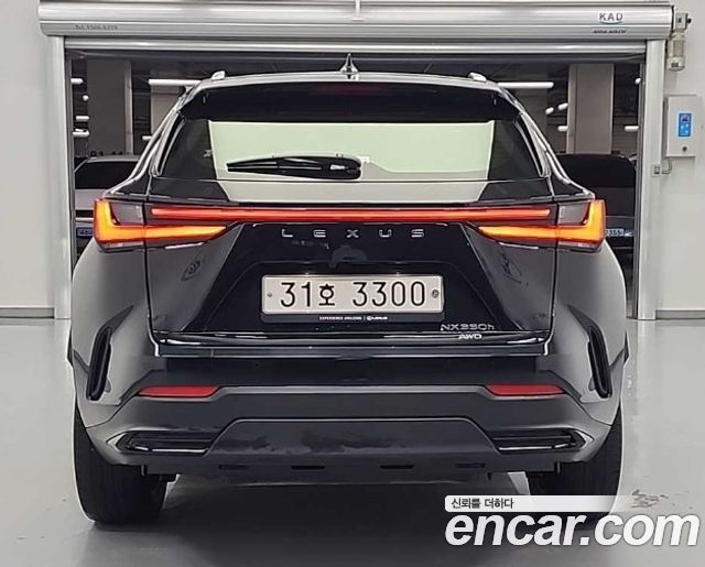 Lexus NX 2-го поколения Luxury - фото 2