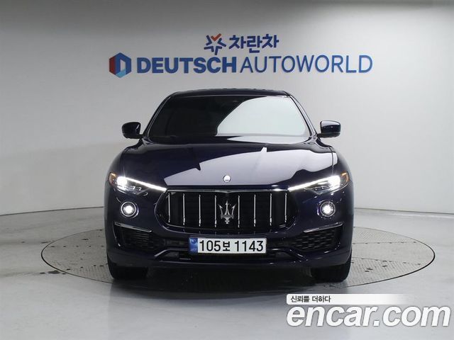Maserati Levante 3.0 AWD GranLusso - фото 2