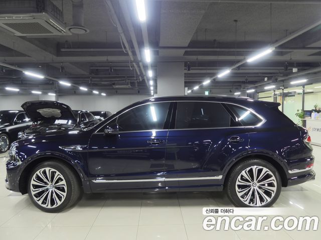 Bentley Bentayga 4.0 V8 - фото 1