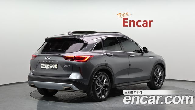 Infiniti QX50 2.0 Sensory AWD - фото 1