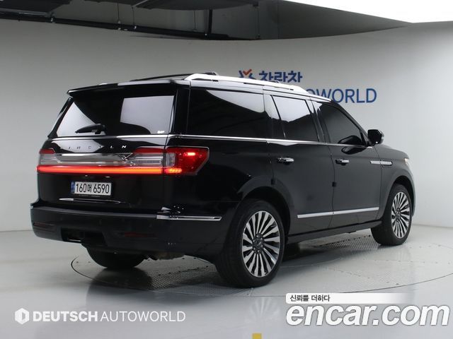Lincoln Navigator 4-го поколения 3.5L - фото 1