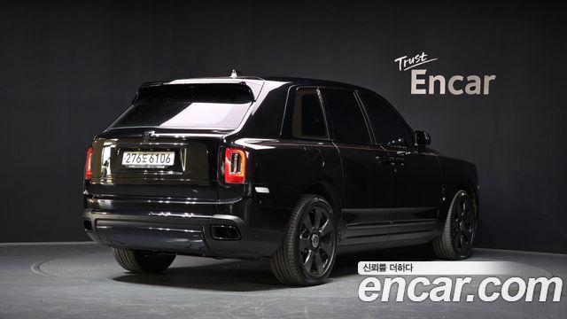 Rolls-Royce Cullinan 6.7 V12 - фото 1