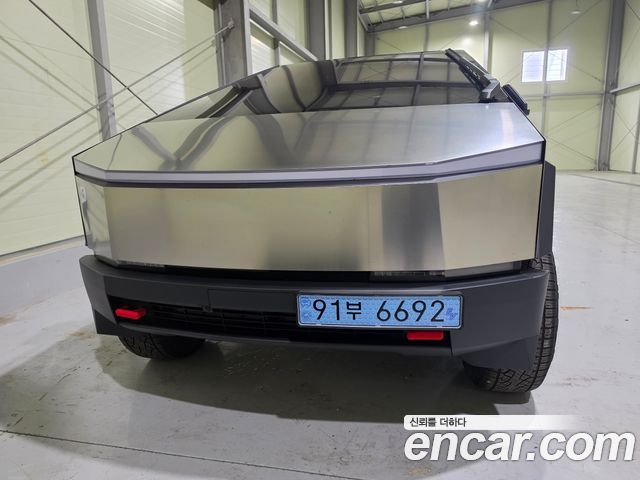 Tesla Cybertruck Cyberbeast - фото 0