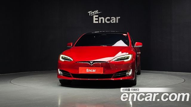 Tesla Model S P100D - фото 2
