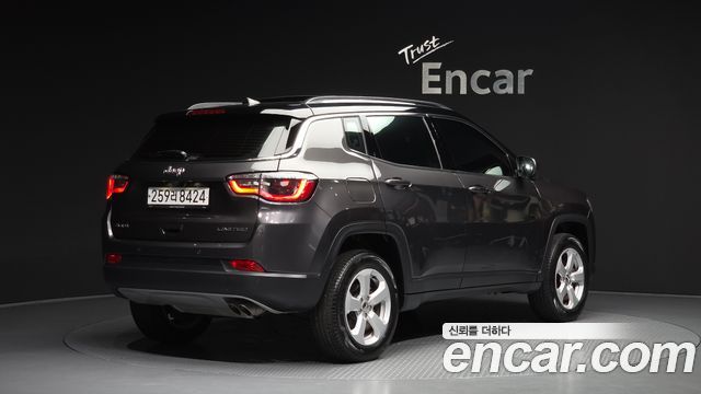 Jeep Compass 2-го поколения 2.4 Limitied AWD - фото 1