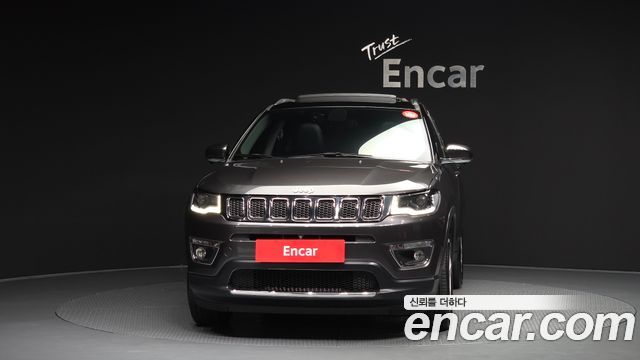 Jeep Compass 2-го поколения 2.4 Limitied AWD - фото 2