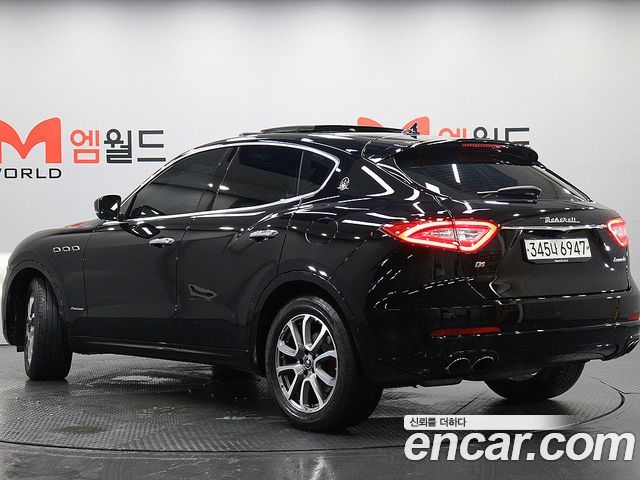 Maserati Levante 3.0 AWD GranLusso - фото 3