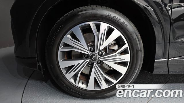 Audi Q4 e-tron F4 40 Sportback - фото 4