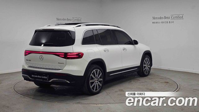 Mercedes-Benz EQB X243 EQB300 4MATIC AMG Line - фото 1