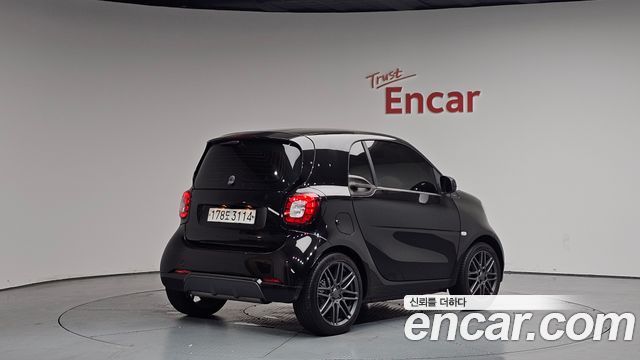 Smart Fortwo 3-го поколения 0.9 Prime Turbo - фото 0