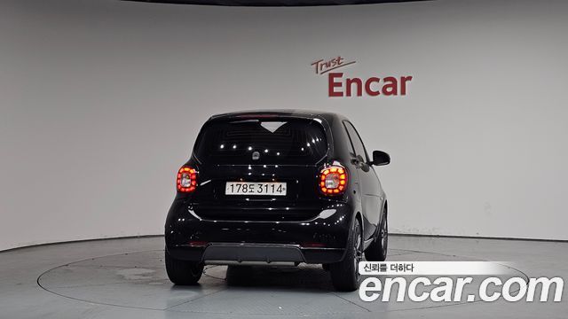 Smart Fortwo 3-го поколения 0.9 Prime Turbo - фото 2
