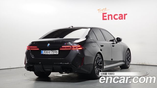 BMW M5 G90 M5 Sedan - фото 1
