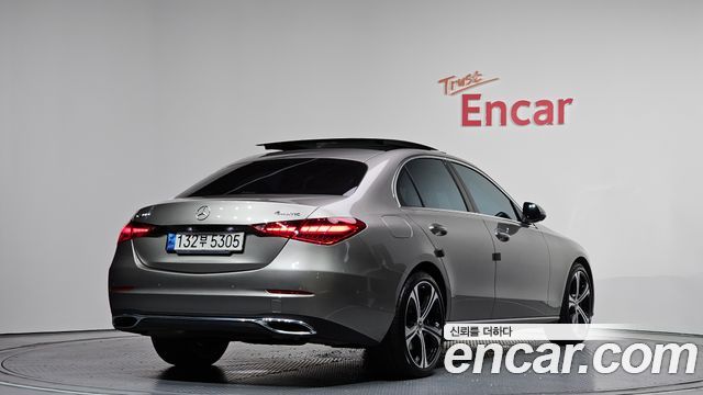 Mercedes-Benz C-Class W206 C300 4MATIC Avantgarde - фото 1