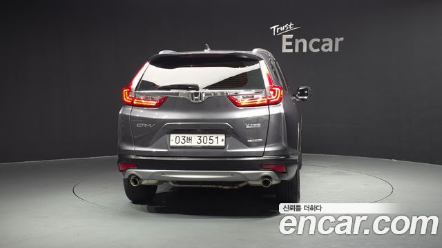 Honda CR-V 5-го поколения 1.5 Touring 4WD - фото 3