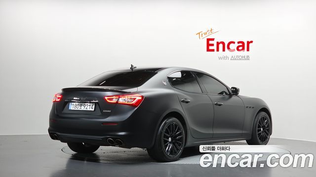 Maserati Ghibli 3.0 3rd - фото 1